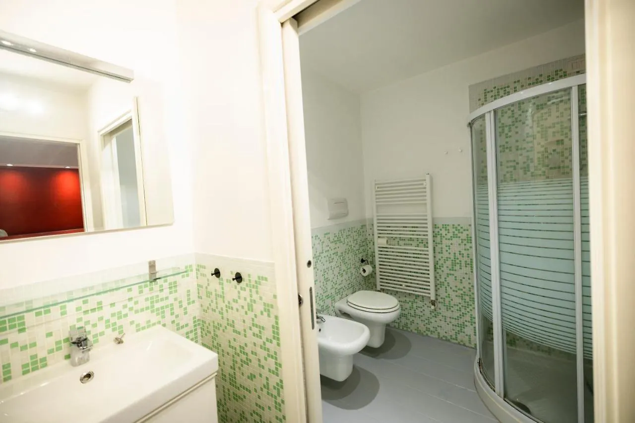 Ampio Loft Di Design In Piazza Firenze Apartment Milan